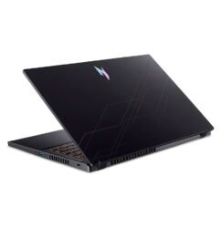 Acer Nitro V 16 AI ANV16 RTX 5070 / Ryzen 7 260